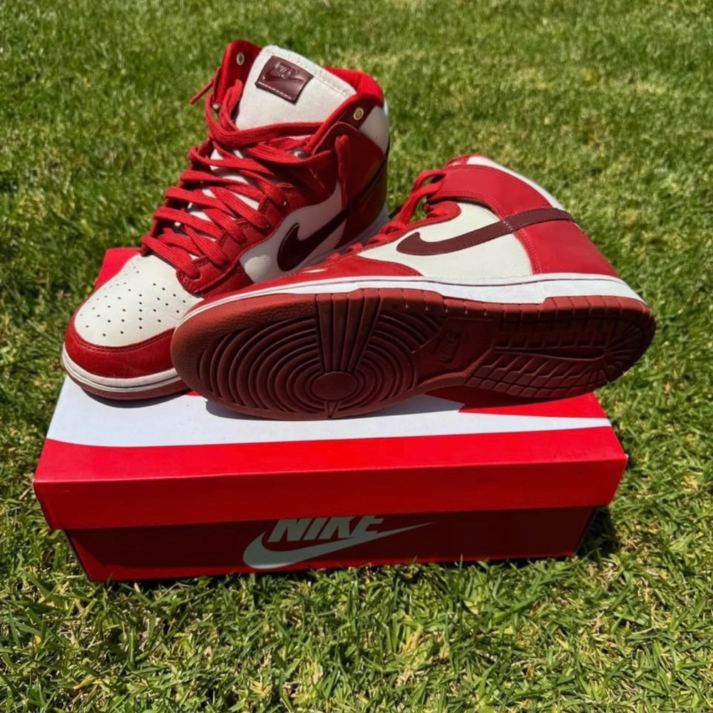 Nike dunk high university red trainers - Picture 3 of 5